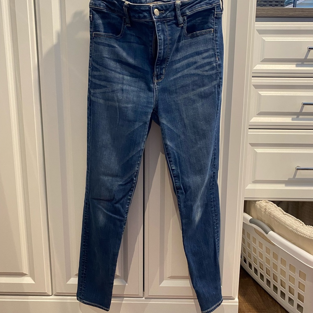 American Eagle Super High Rise Dark Blue Jeans